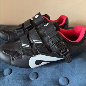 Peloton Cycling Shoes – Size 40 (Women’s 9/ Men’s 7)